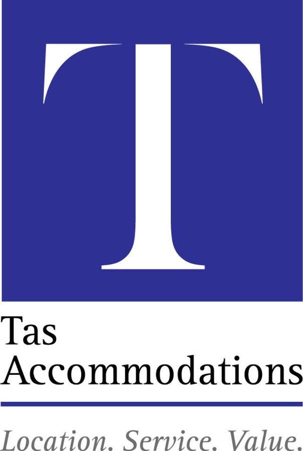 The Cambridge Suites - Tas Accommodations Экстерьер фото